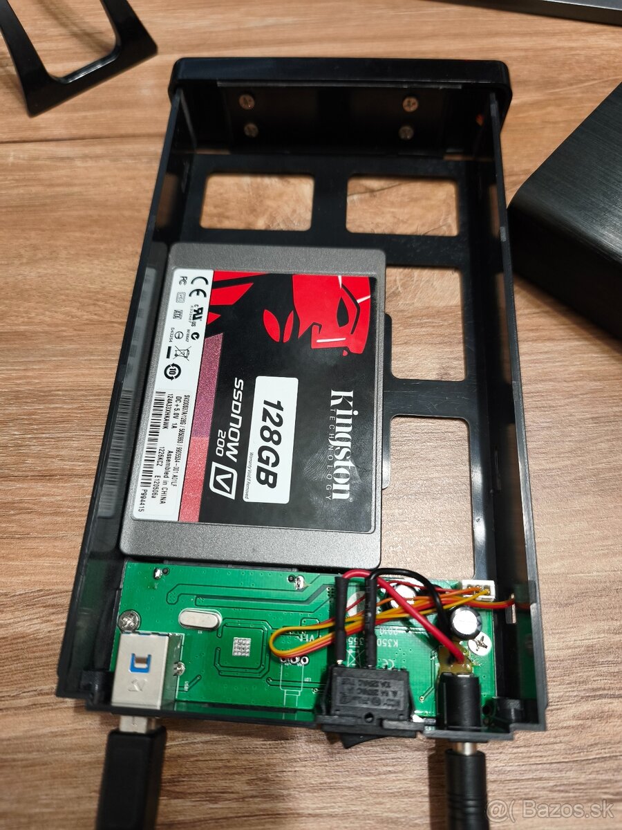 i-tec MySafe Advance Black 3.5" USB 3.0 – externý box na HD - 4