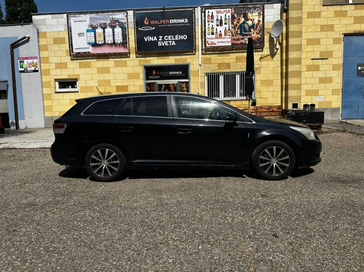 Toyota Avensis combi 2.2 D-4D Exclusive - 4