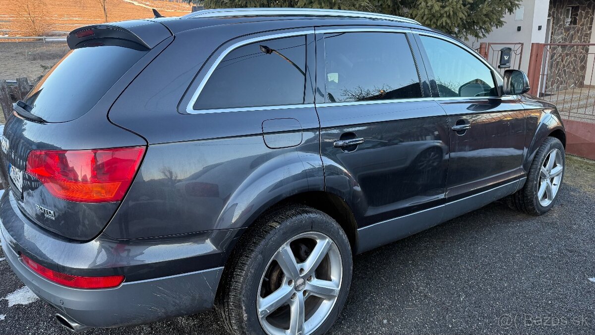 Audi q7 3.0 TDi 171kw 7 miestne - 4