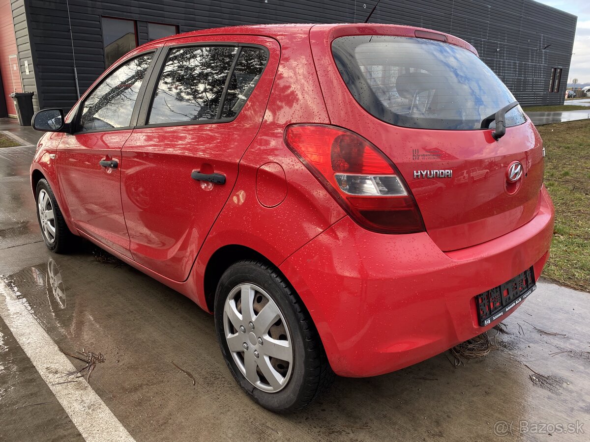 Hyundai I20, 1.25 benzin 2009 - 4