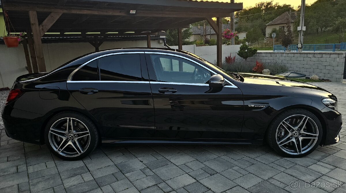Mercedes-Benz C63 AMG 2019 - 4