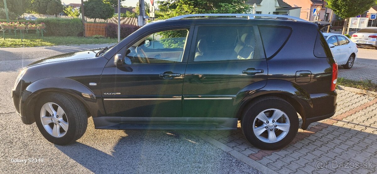 Ssangyong Rexton RX270XVT - 4