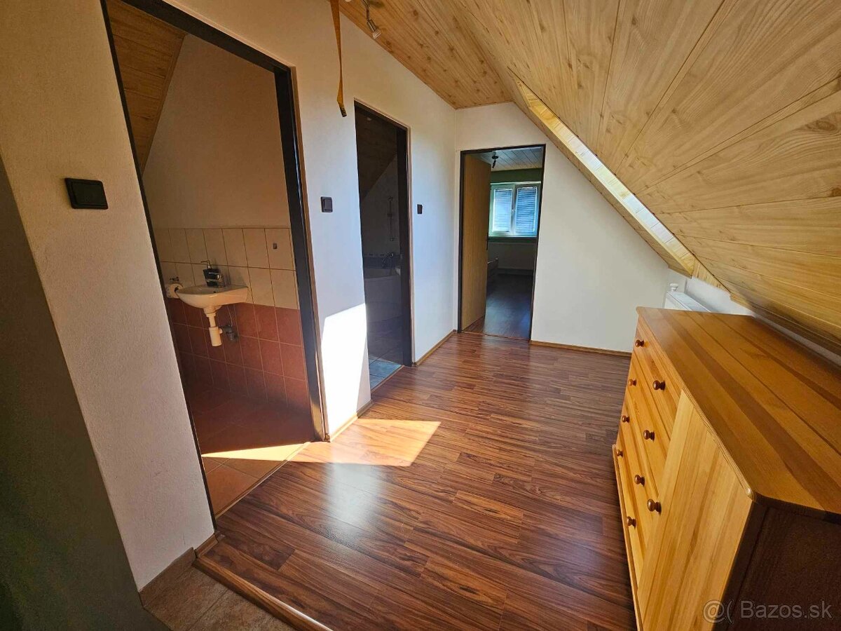 DOM / CHALUPA v obci Malá Lehota - 4