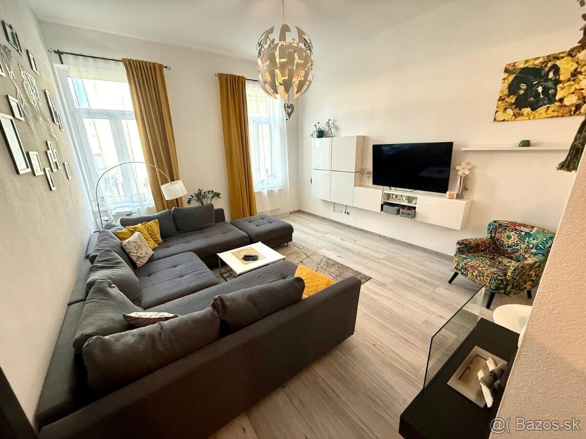 Prémiový 2 izbový byt na skok od námestia - 4