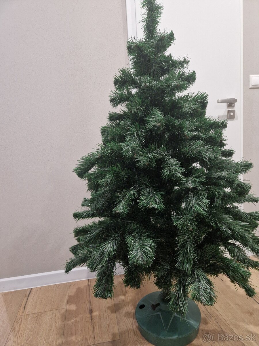 VIANOČNÝ STROMČEK - 150cm - 4