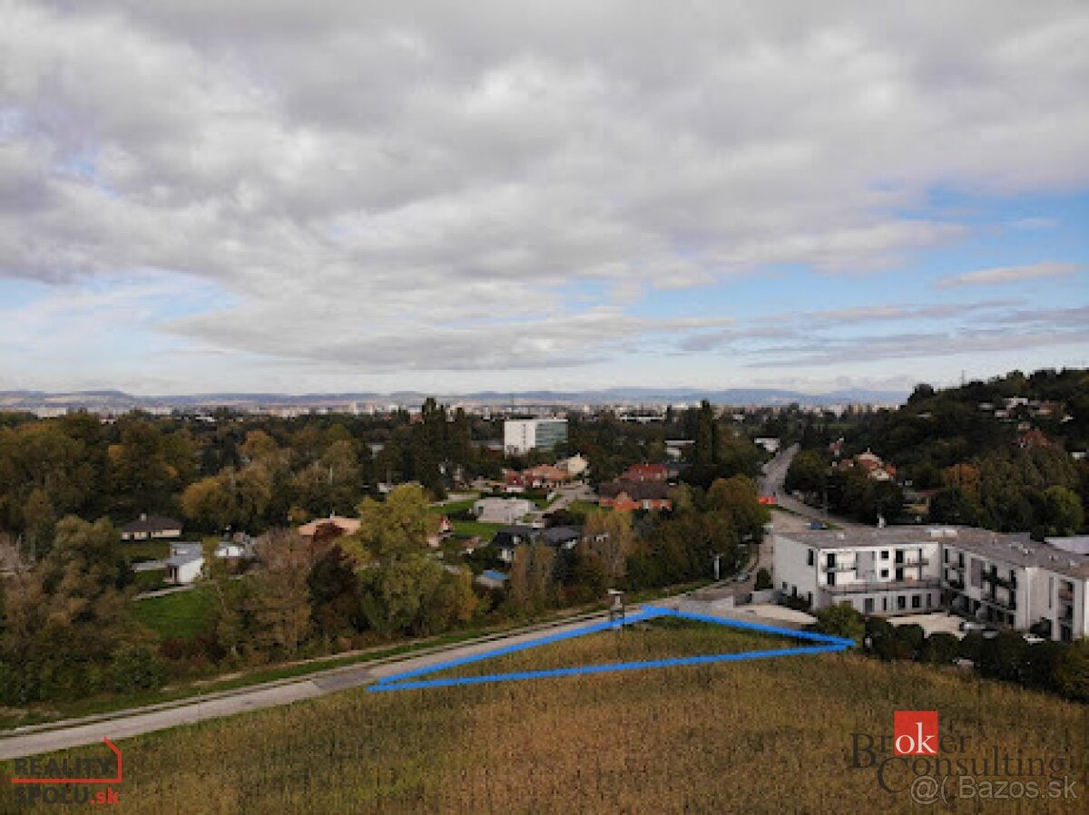 Pozemok Banka 601m2 - 4