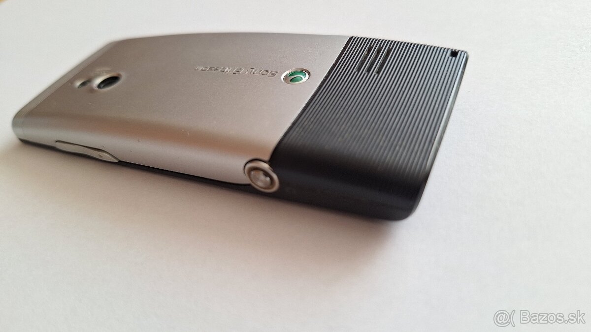 Sony ericsson J10i2 top stav - 4
