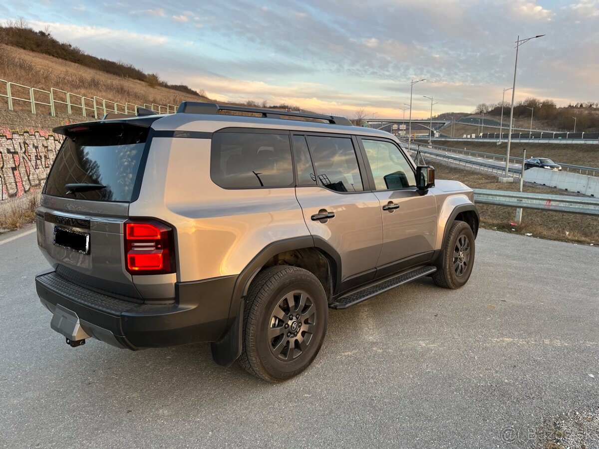 Toyota Land Cruiser 2.8 D-4D Invincible
