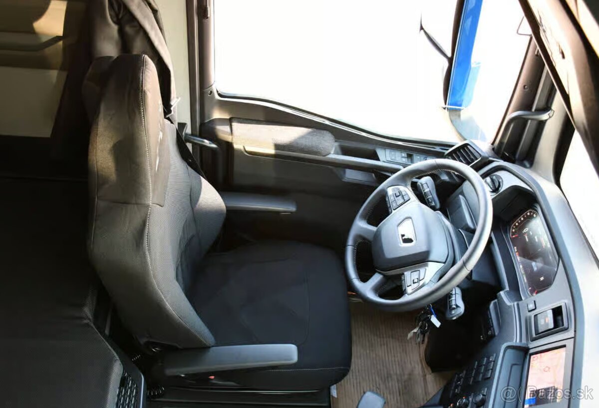 MAN Ťahač TGX 18.520 4X2 BL SA - 4
