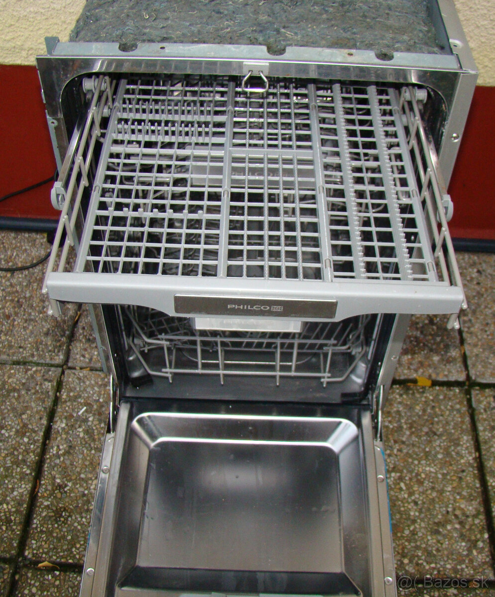 Umývačka riadu Philco šírka 45 CM - 4