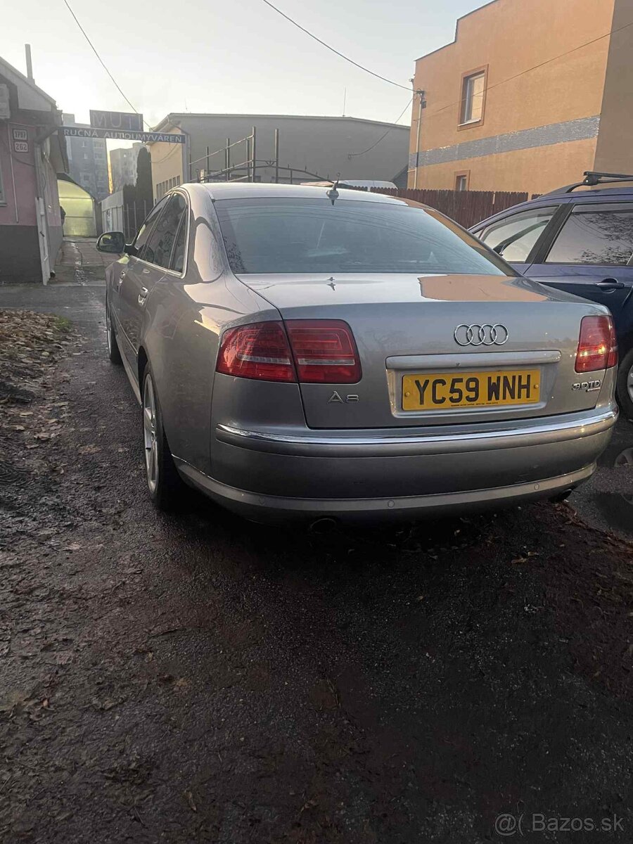Audi A8 3.0 TDi Quattro Dovoz GB - 4