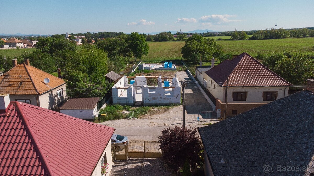 NOVOSTAVBA ČEĽADINCE - 4