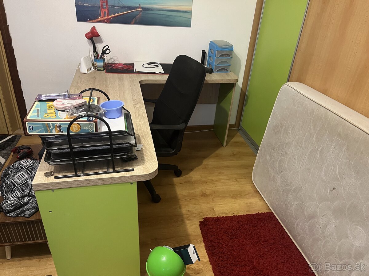 Predám písací stôl do detskej izby - 4