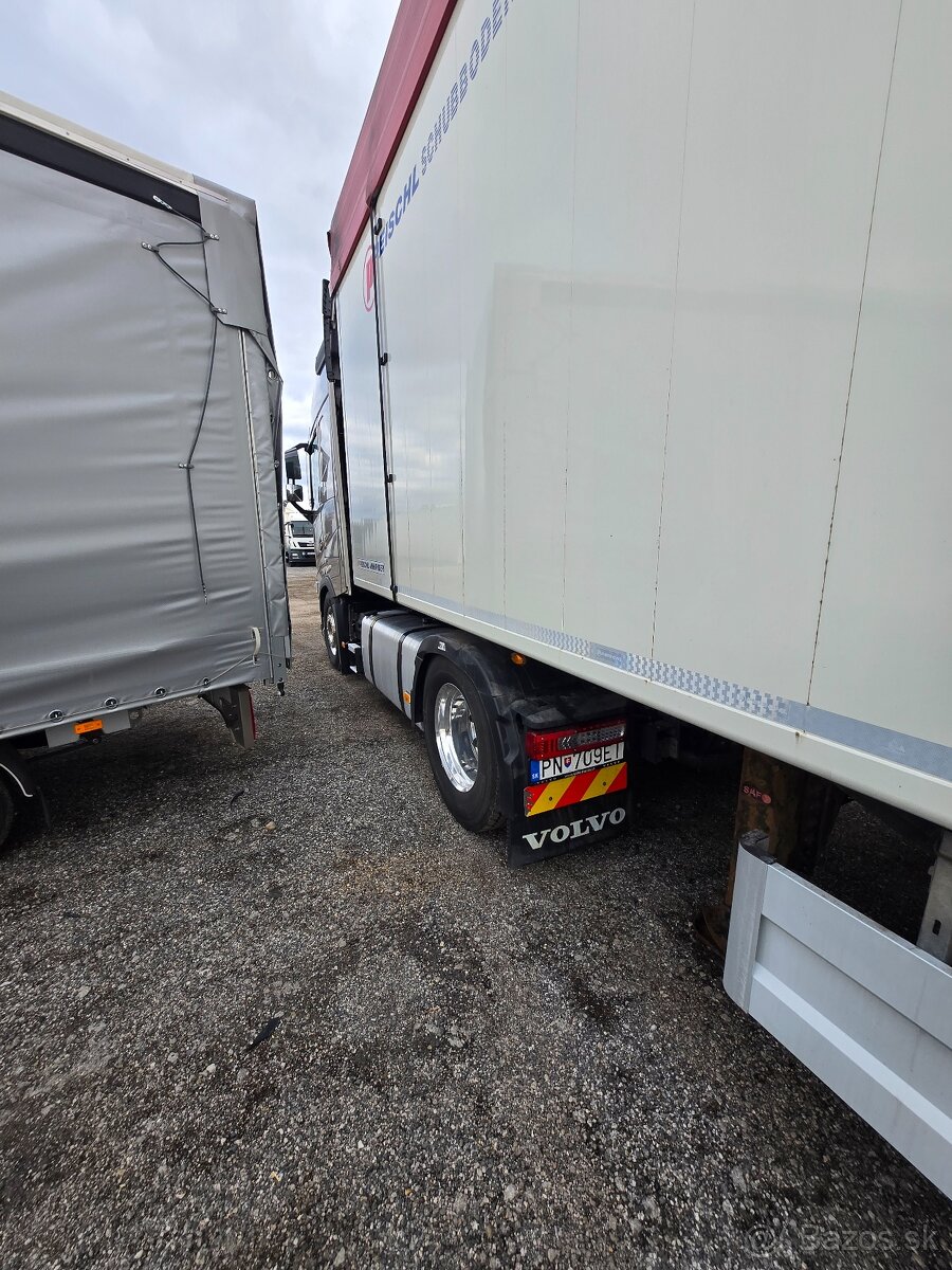 PEISCHL náves - walkingfloor 11/2017 - 4