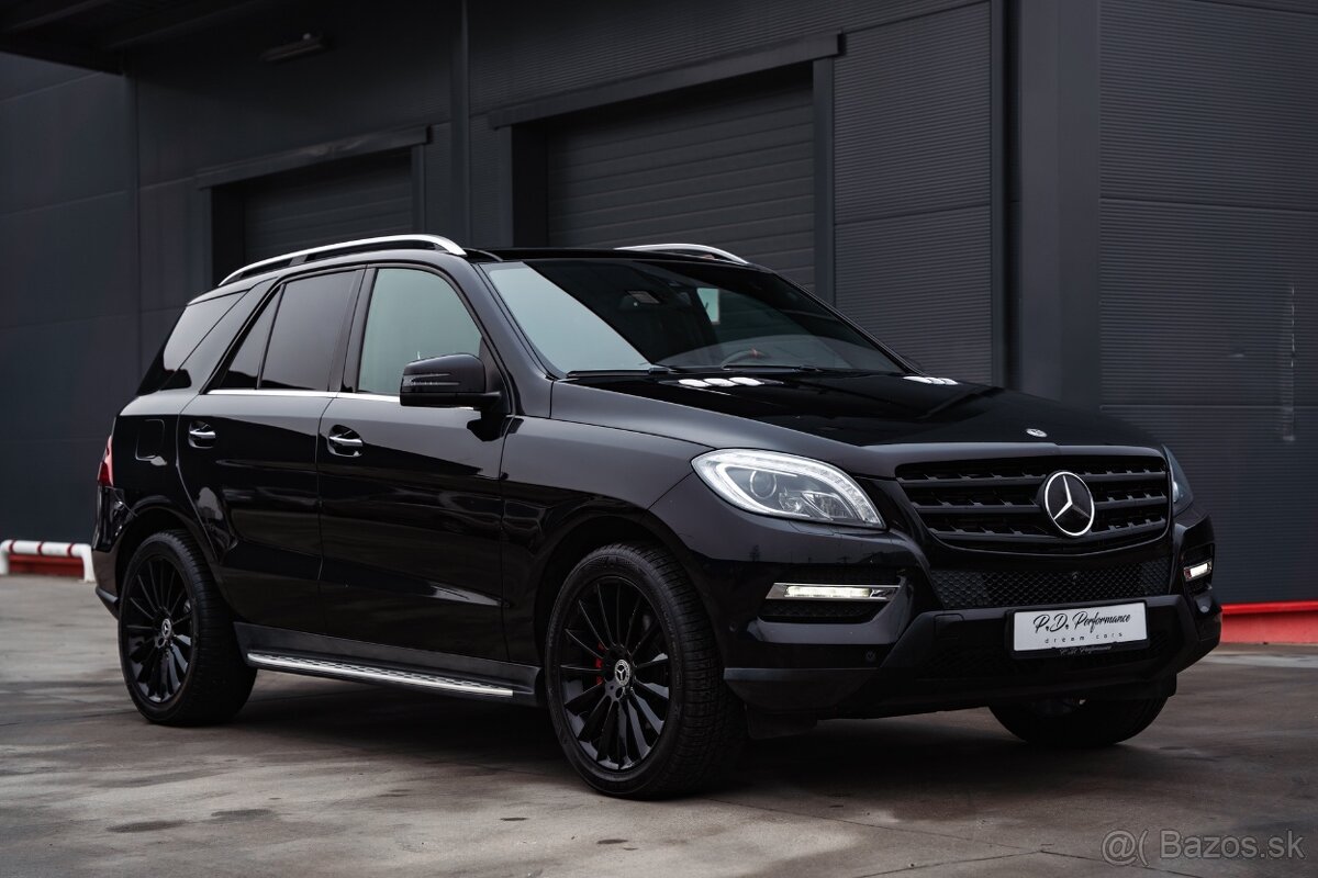 Mercedes-Benz ML 250 Bluetec 4Matic Bang&Olufsen - 4