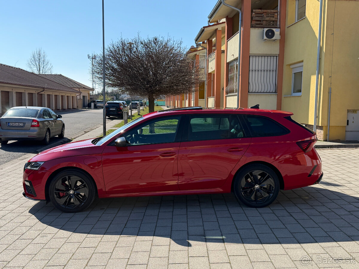 Škoda Octavia Combi 1.4 TSI iV PHEV RS DSG - 4