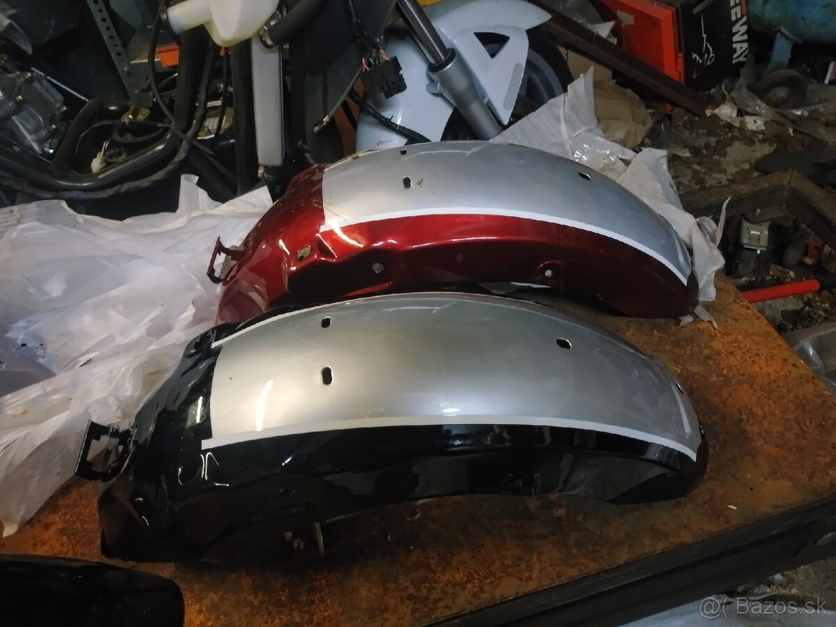 Keeway Supershadow 250 - 4