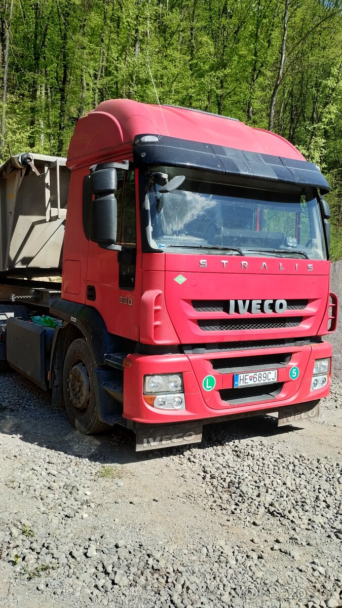 Iveco Stralis 330 CNG - 4