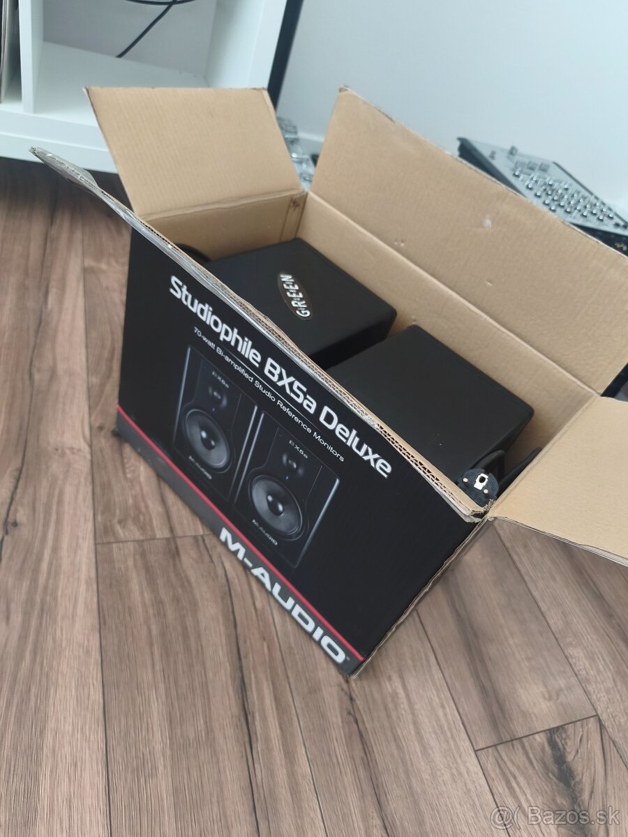 Reproduktory M-Audio BX5 - 4