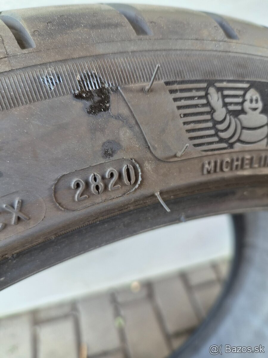 225/45 r19 letne - 4