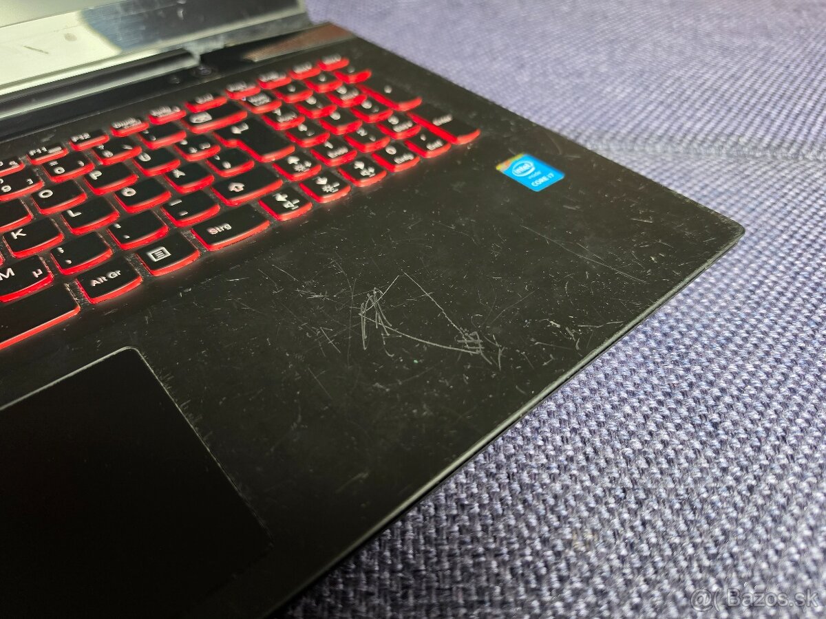 Predám notebook Lenovo Y50-70 - 4