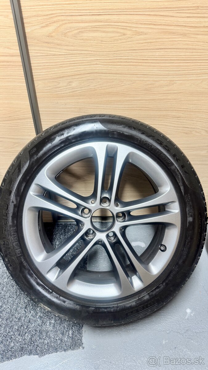 Mercedes-Benz R17 - 4