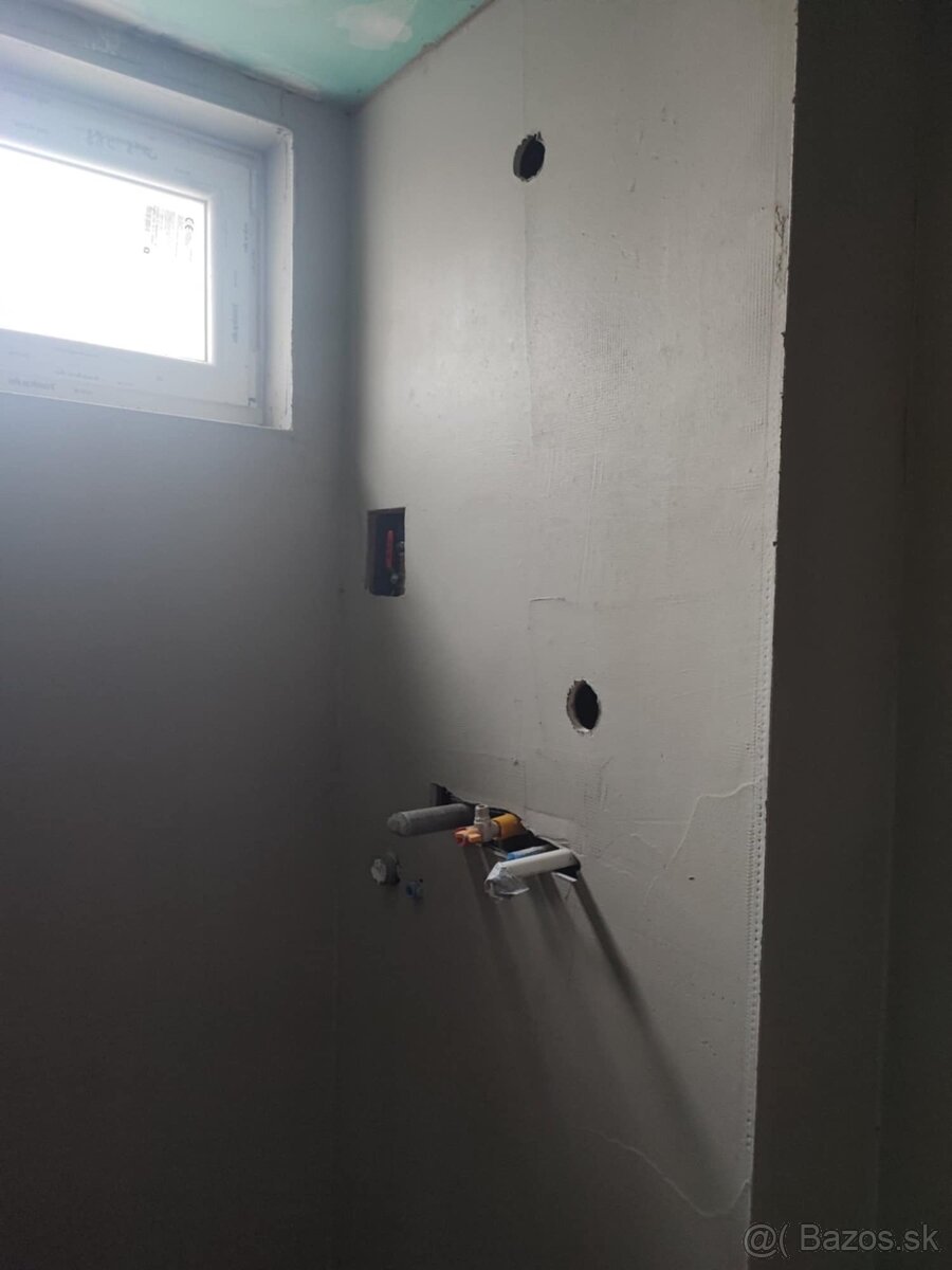 Tehlový dvojizbový byt s terasou v centre Lc - 4