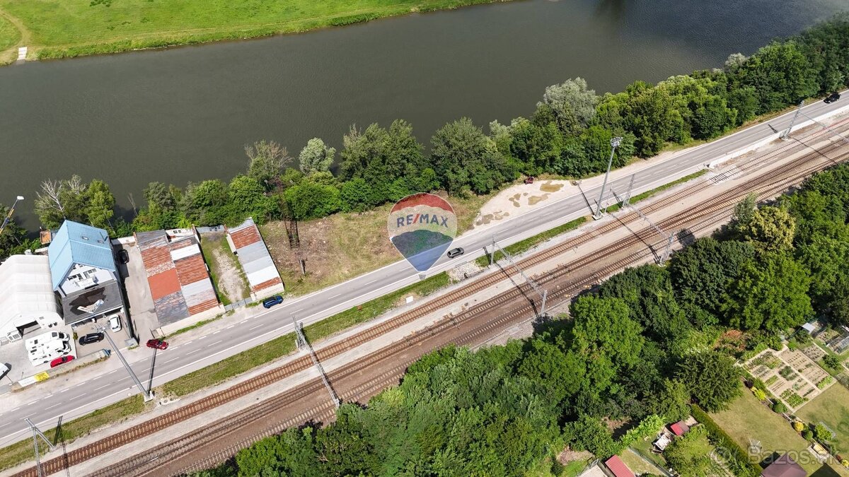 Predaj lukratívného pozemku v Púchove - 4