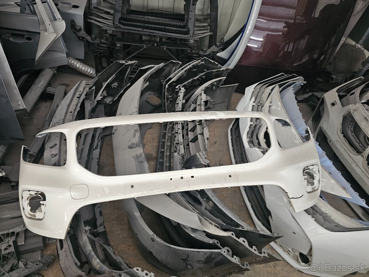 Naraznik kapota celo mercedes a 177, c 205, glc - 4