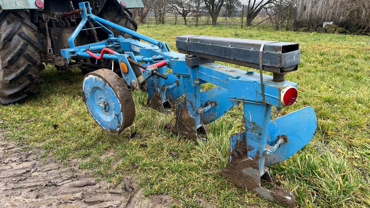 Pluh 4 radličny - 4