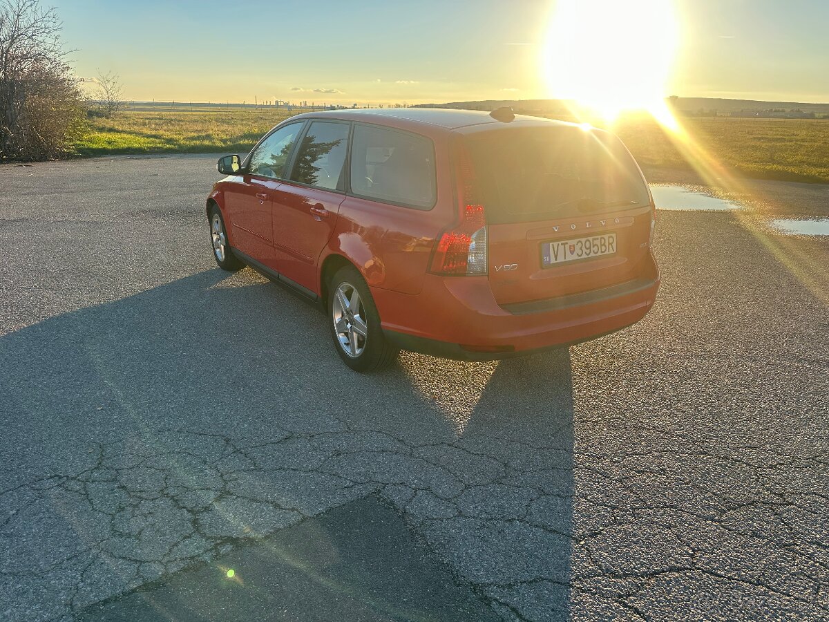Volvo V50 - 4