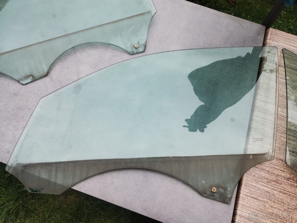 Jaguar XJ 2003 - 2009 - sklá - 4