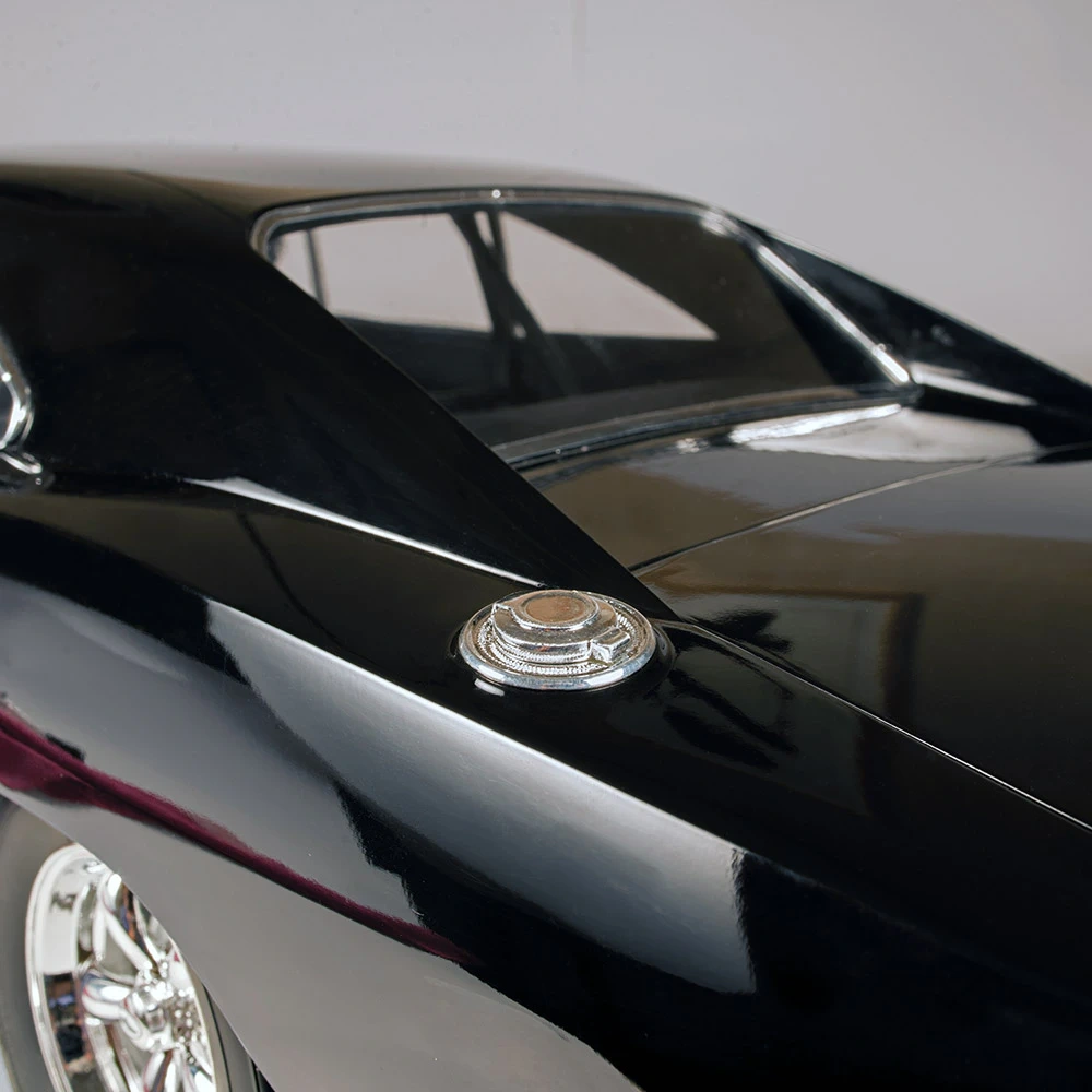 Dodge Charger R/T 1:8 - 4