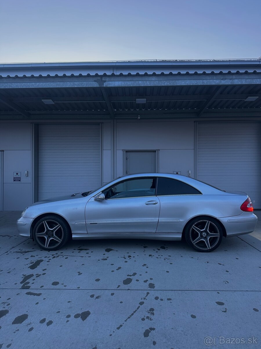 MERCEDES-BENZ W209 CLK V6 - 4