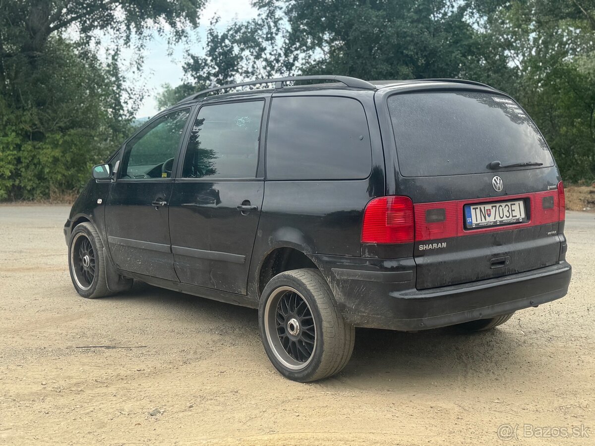 Predám sharan 4 motion 1.9TDI 85kw - 4