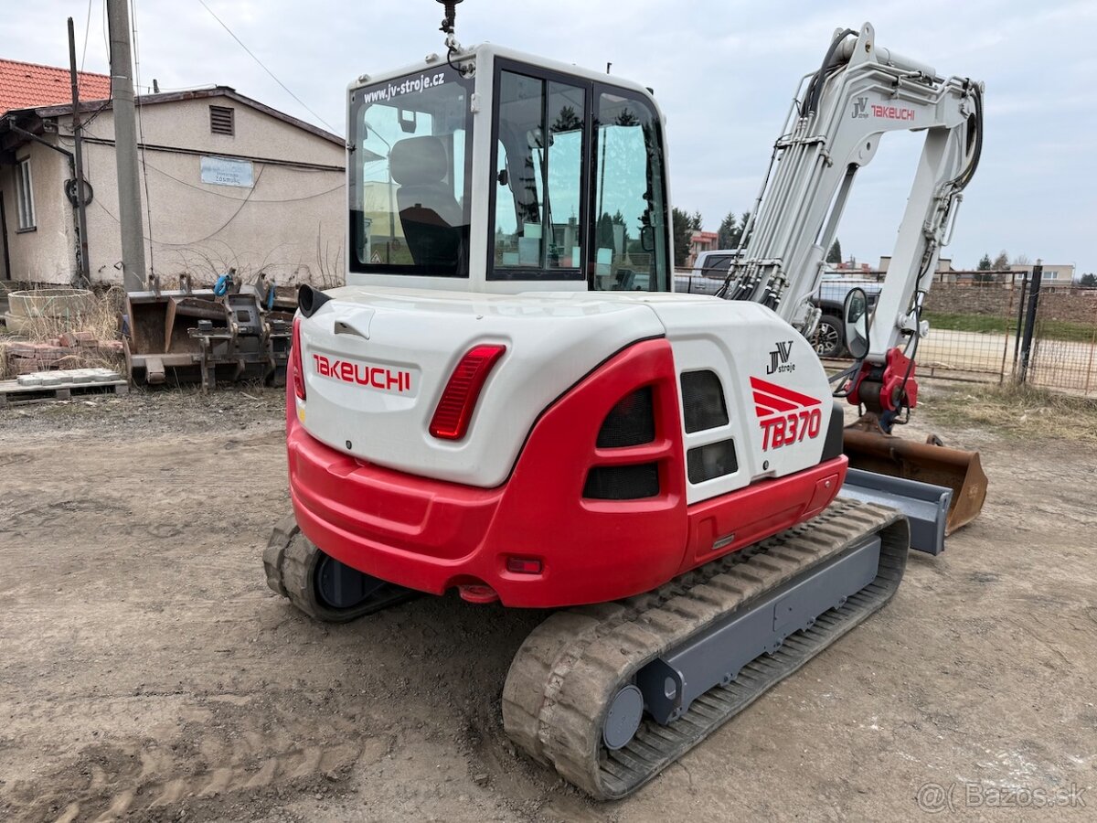 Takeuchi TB 370 ,r.v. 2021, klima, velmi dobrý stav - 4