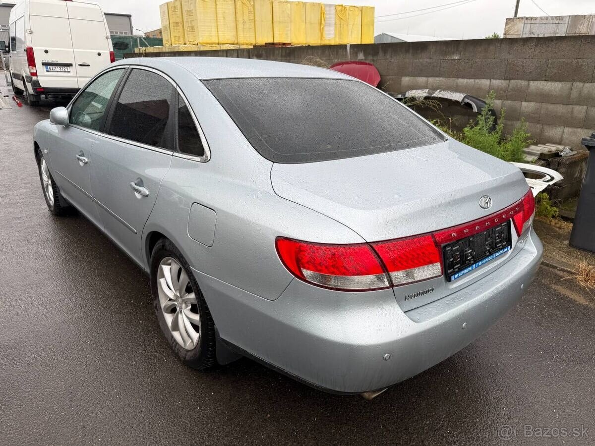 Hyundai Grandeur 2.2 CRDI díly - 4