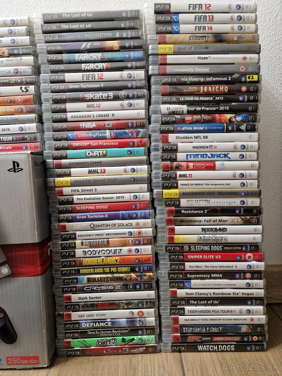 PlayStation 3 Slim 250GB + 2 ovládač a 89 hier - 4