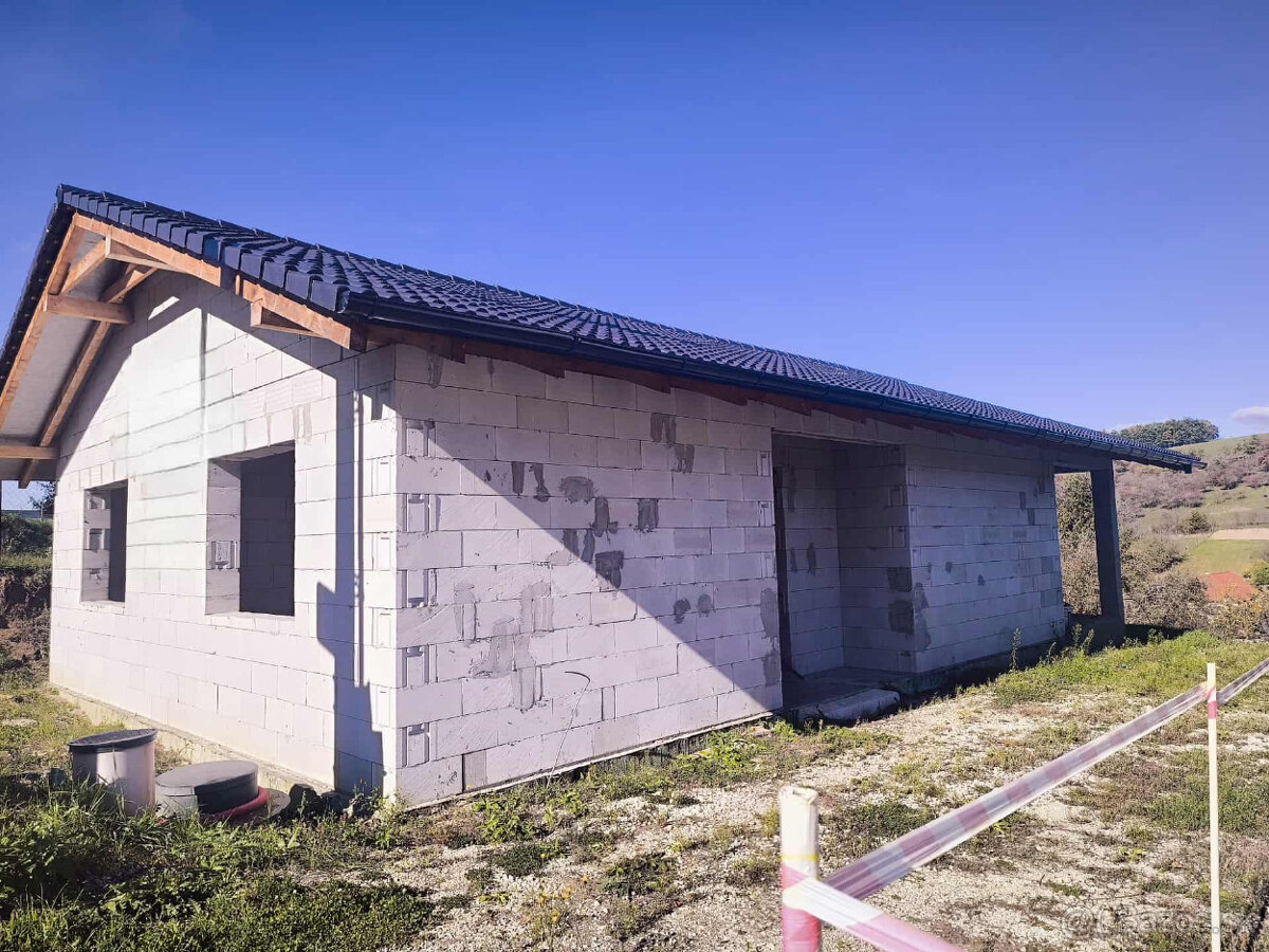 ‼️REZERVOVANÉ‼️ ROZOSTAVANÝ DOM, PREDAJ - VEĽKÉ KRŠTEŇANY‼️ - 4