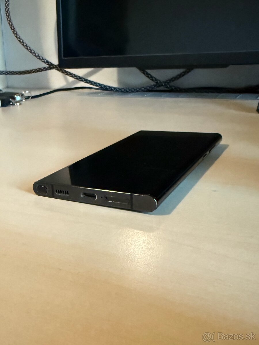 Samsung Galaxy S22 Ultra - 4