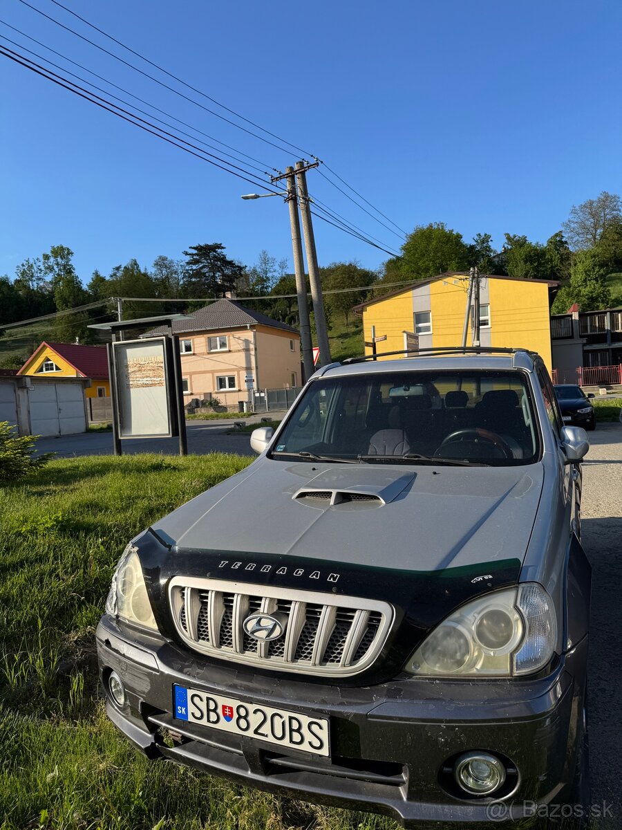 Hyundai Terracan - 4