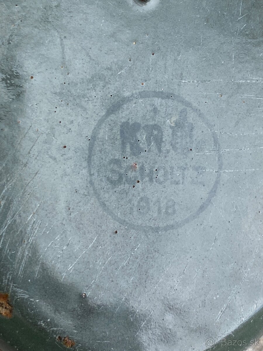 Poľná fľaša RU - 4