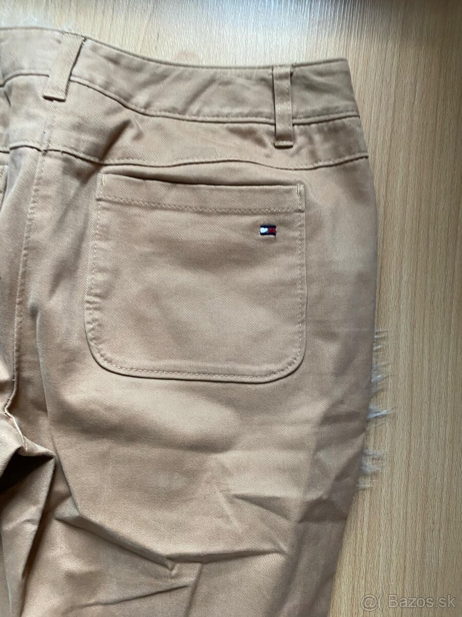 Dámske nohavice zn. Tommy Hilfiger - 4