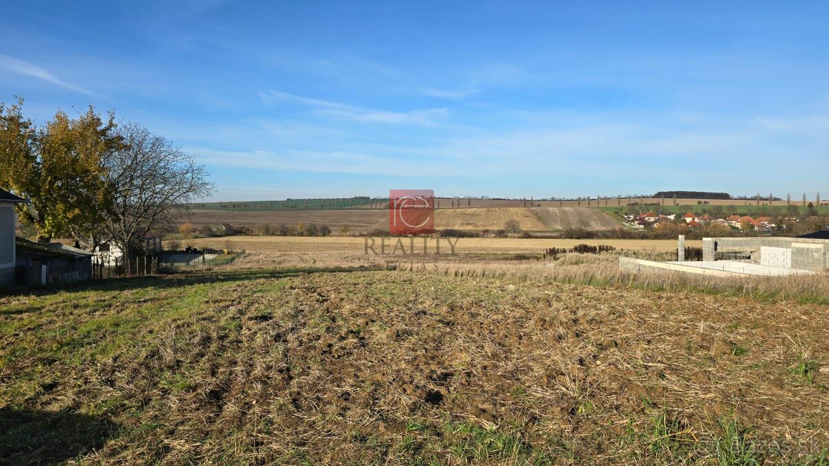 NA PREDAJ stavebné pozemky pre RD Nevidzany - 4