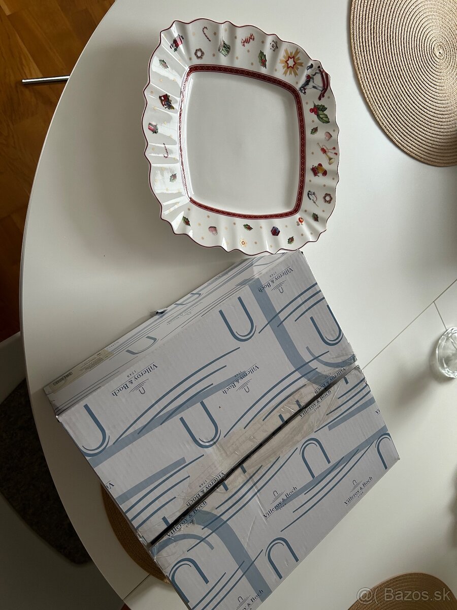 VILLEROY & BOCH TOY ´ S DELIGHT servírovací tanier 26x26cm - 4