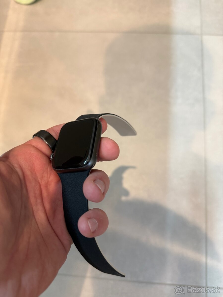 Apple Watch 4 (45mm) - 4