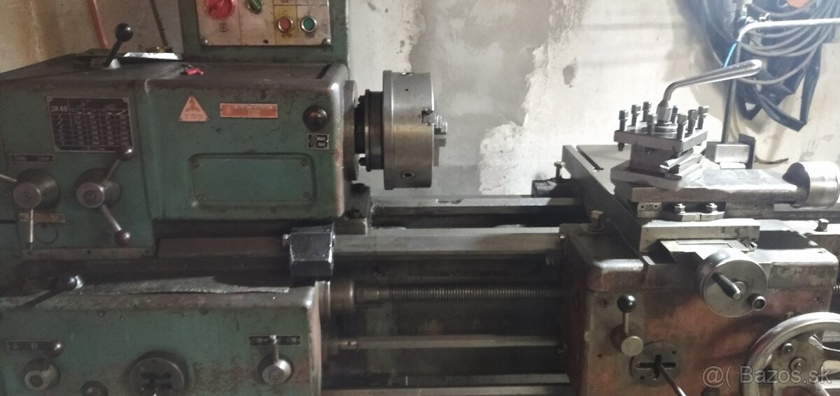 Sústruh SN40 - 4