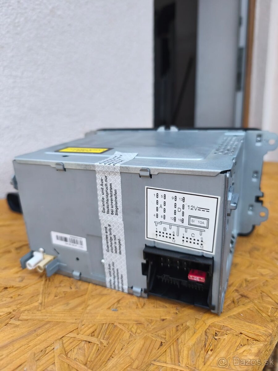 Originál rádio na VW Passat B6 - 4