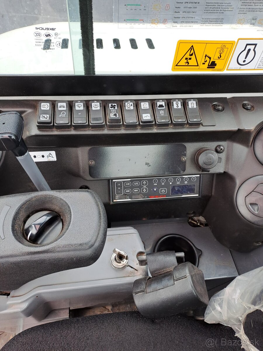 Takeuchi TB240, 1200mth - 4