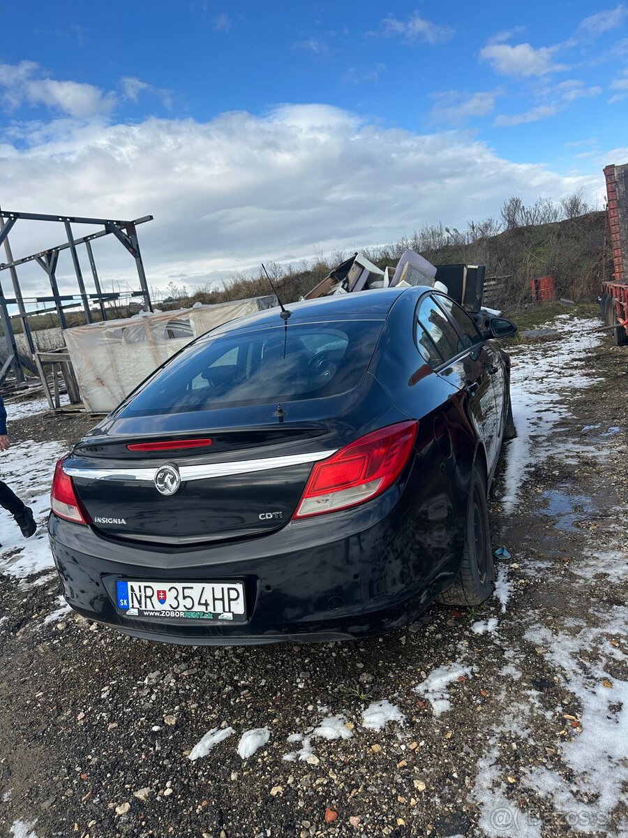 Predám Opel Insignia 2.0 96kw 2014 - 4